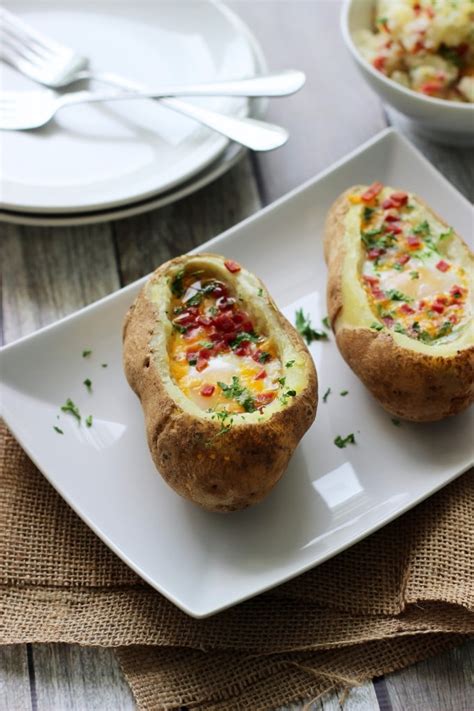 idaho-sunrise-potato-bowls-with-baked-eggs-bacon image
