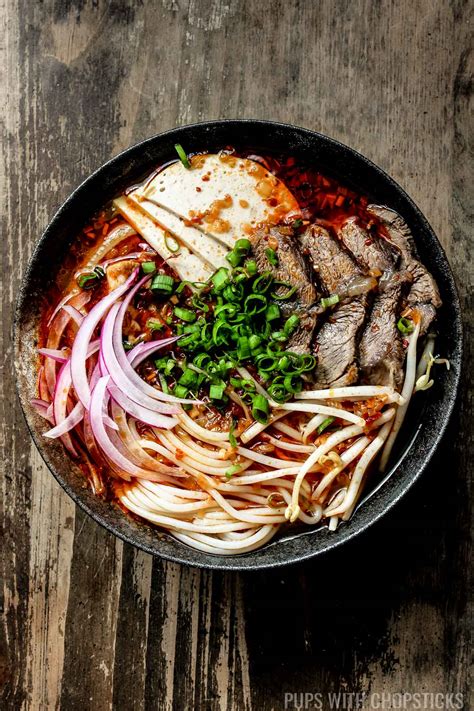 bun-bo-hue-spicy-vietnamese-beef-noodle-soup image