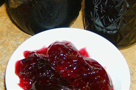 red-wine-jelly-recipe-foodcom image