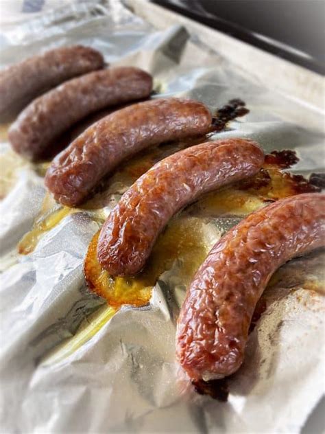 how-to-cook-italian-sausage-in-the-oven image