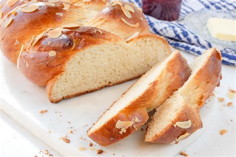 hefezopf-german-sweet-bread-recipes-from-europe image