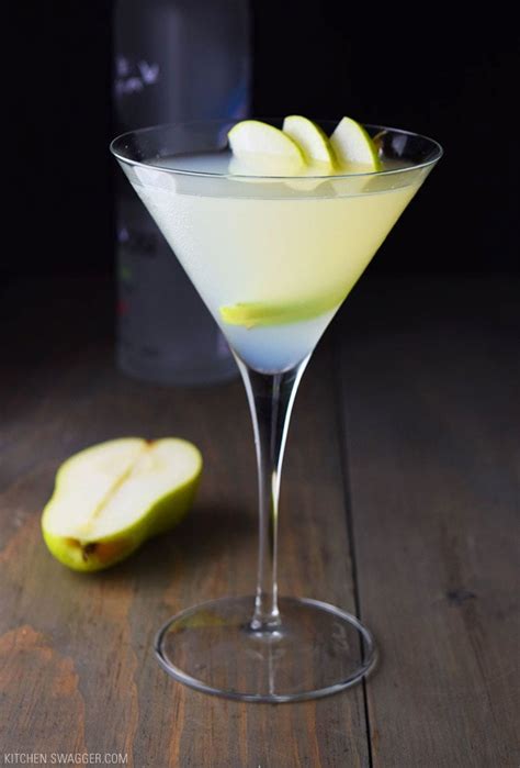 pear-martini-with-elderflower-liqueur image