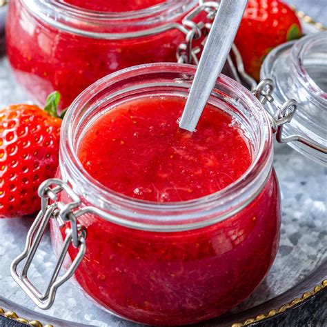 instant-pot-strawberry-sauce-recipe-only-3 image