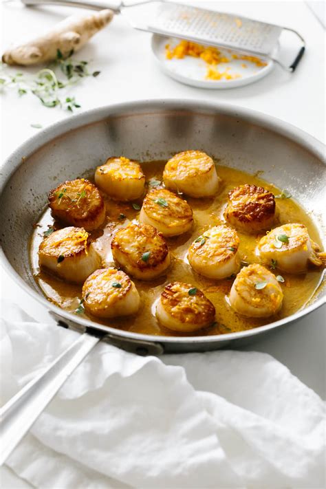 scallops-with-citrus-ginger-sauce-downshiftology image