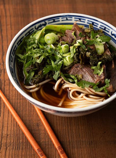 taiwanese-beef-noodle-soup-chinese-beef-noodle-soup image
