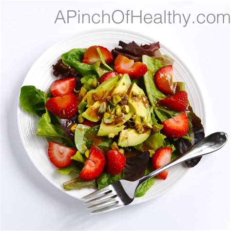 strawberry-avocado-salad-a-pinch-of-healthy image