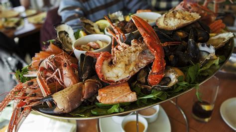 the-10-best-seafood-restaurants-in-the-bahamas image