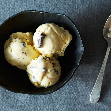 malted-vanilla-ice-cream-with-chocolate-covered image
