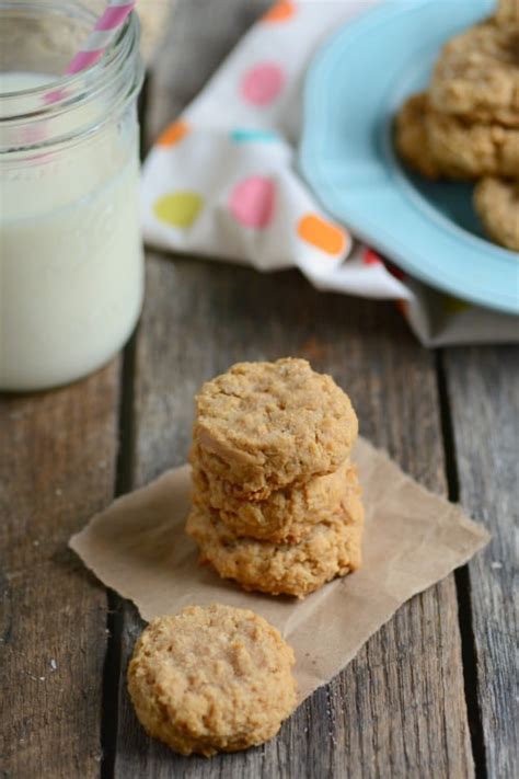 easy-no-flour-peanut-butter-oatmeal image