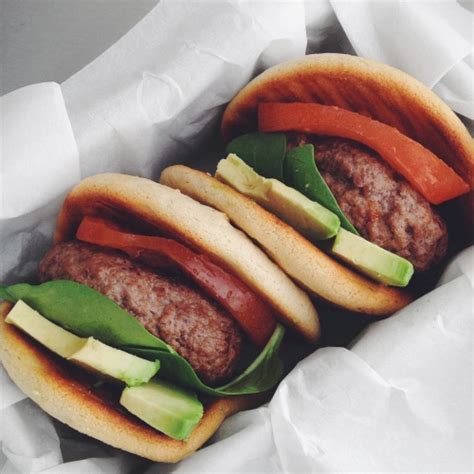10-ways-to-make-a-hamburger-without-bread image