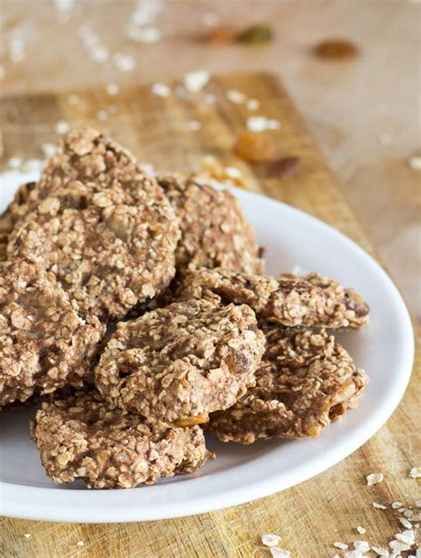 delicious-and-healthy-oatmeal-banana-cookies-hurry image