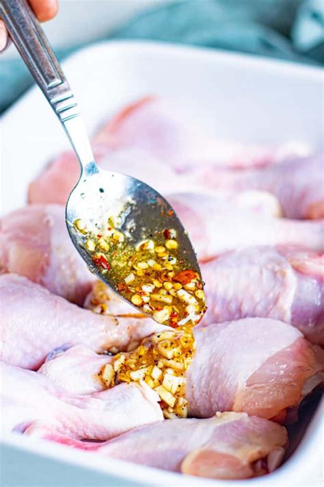 honey-garlic-baked-drumsticks-the-country-cook image