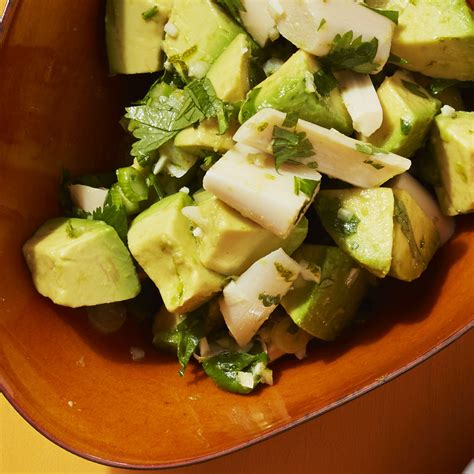 avocado-hearts-of-palm-salad-recipe-myrecipes image