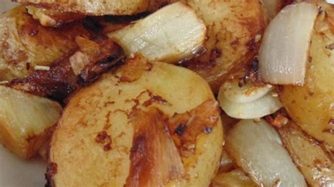 roasted-potatoes-and-onions-easy-and-delicious image