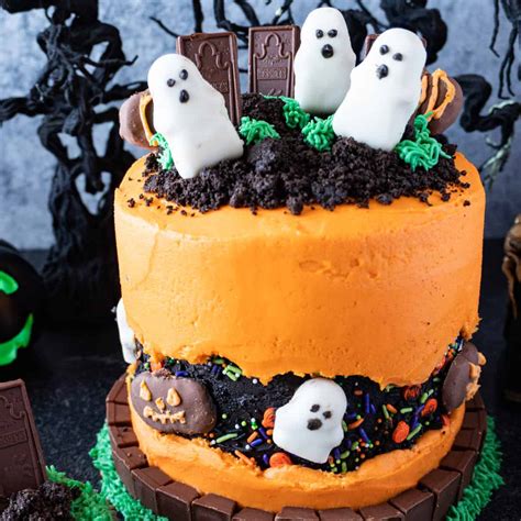 easy-halloween-graveyard-cake-fault-line-halloween image