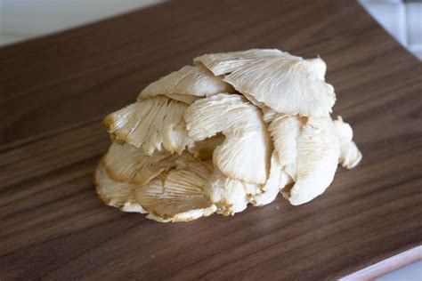 oyster-mushroom-noodle-soup-one image