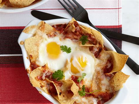 baked-huevos-rancheros-recipe-grace-parisi-food image