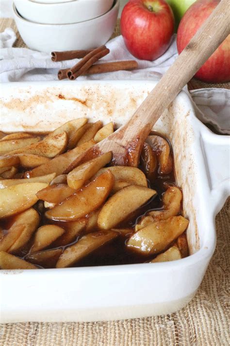 perfect-baked-cinnamon-apples-the image