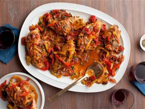 chicken-florentine-style-recipe-giada-de-laurentiis image