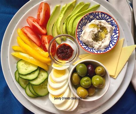 israeli-breakfast-at-home-family-friends-food image