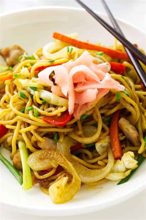 pork-yakisoba-japanese-fried-noodles-savor-the-best image