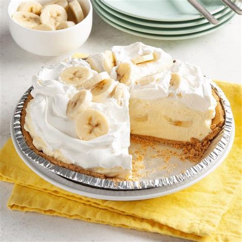 old-fashioned-banana-cream-pie-recipe-how-to-make image