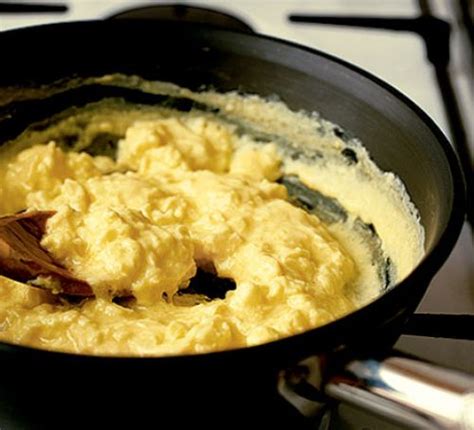 perfect-scrambled-eggs-recipe-bbc-good-food image