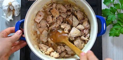 chicken-stew-cooktoria image