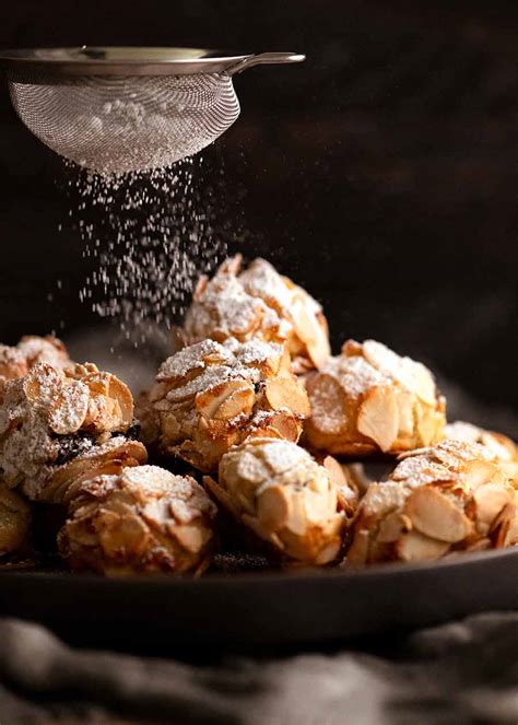 italian-almond-cookies-gluten-free-biscuits-ricciarelli image