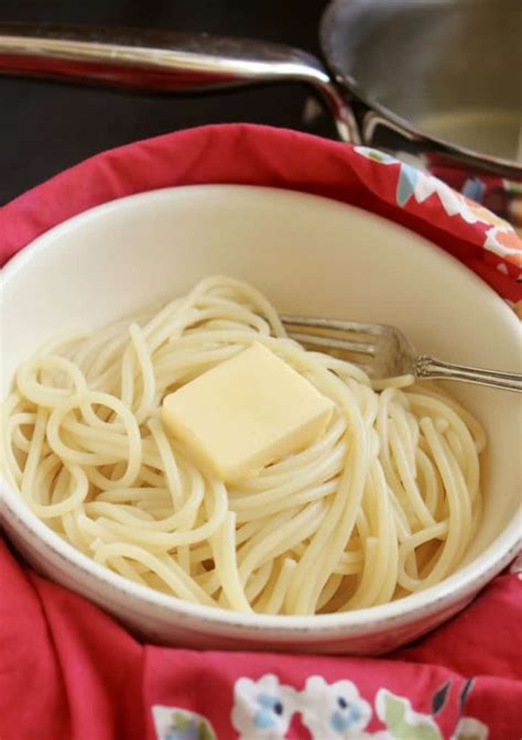 spaghetti-with-butter-ultimate-comfort-food image