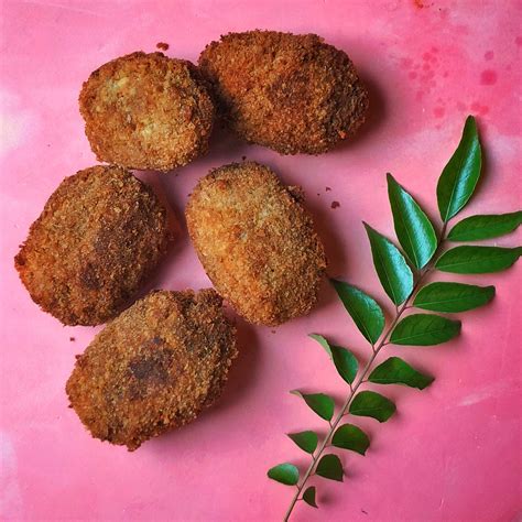 kerala-beef-cutlets-the-familiar-kitchen image