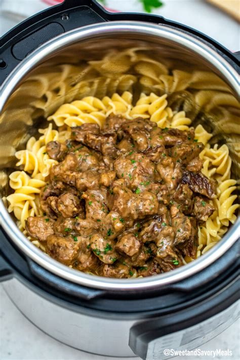instant-pot-beef-tips-and-gravy-sweet-and-savory-meals image