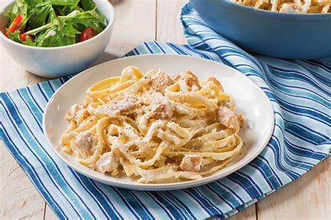 easy-chicken-fettuccine-my-food-and-family image