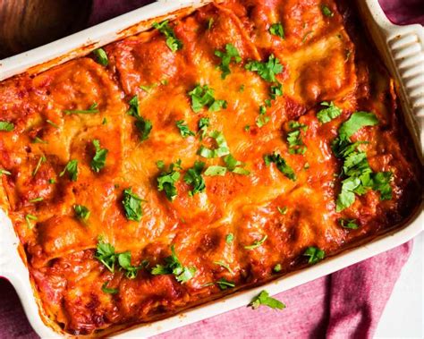 weeknight-ravioli-lasagna-recipe-foodcom image