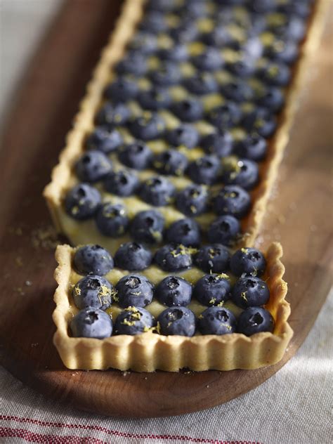 blueberry-lemon-cream-cheese-tart-driscolls image