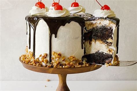 best-brownie-sundae-cake-recipe-how-to image