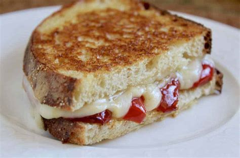 grilled-mozzarella-cheese-and-red-pepper-sandwiches image