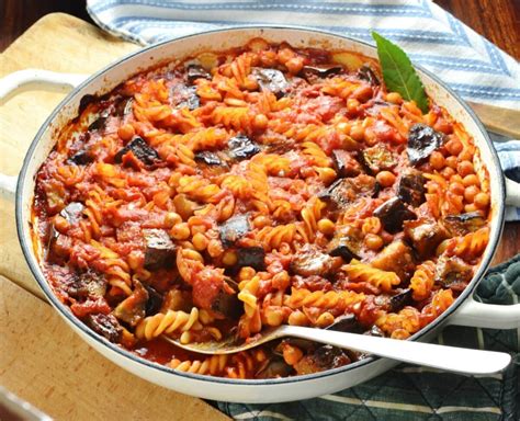 7-best-aubergine-eggplant-pasta-bake-recipes-pastacom image