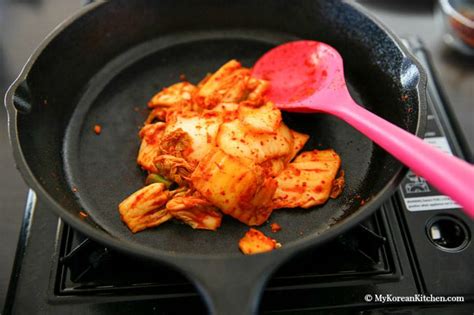 kimchi-jjigae-kimchi-stew-my-korean-kitchen image