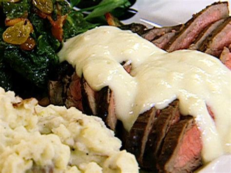 grilled-flank-steak-with-gorgonzola-cream-sauce-food image