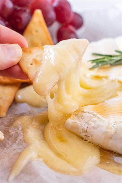 easy-baked-brie-with-honey-ready-in-10-minutes-a image