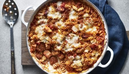 easy-chicken-and-chorizo-pasta-bake image