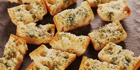 best-garlic-bread-recipe-how-to-make-homemade image