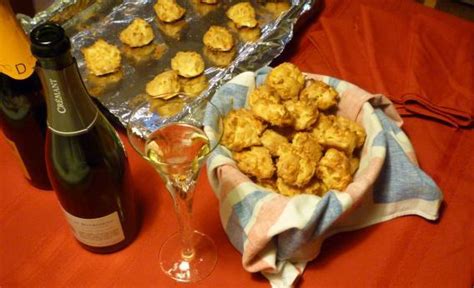 cheddar-gougres-recipe-the-ideal-new-years-party image