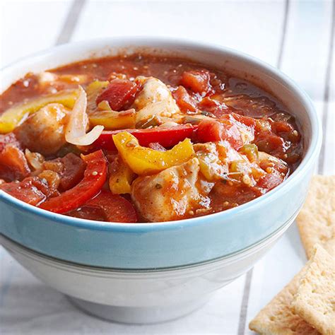 kickin-chicken-chili-with-vegetables-better-homes image
