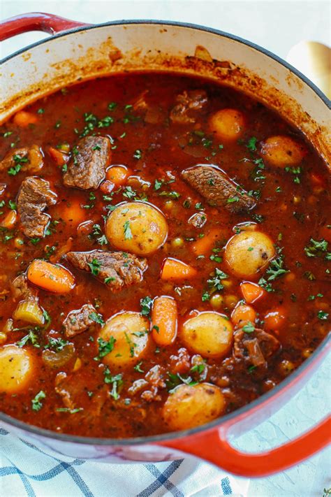 classic-beef-and-tomato-stew-eat image