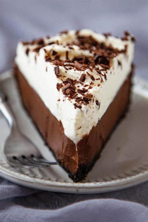 seriously-the-best-chocolate-cream-pie-recipe-video image