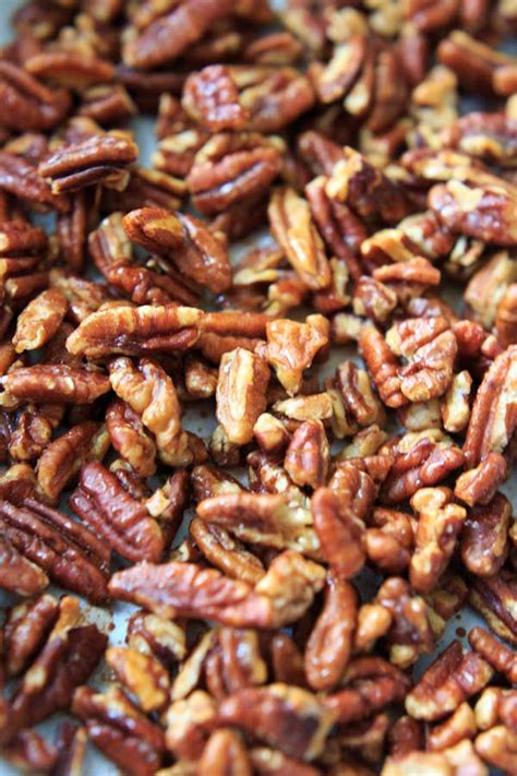honey-roasted-pecans-2-ingredient-gluten-free-snack image
