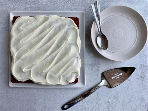 carrot-snacking-cake-with-cream-cheese-frosting-food image