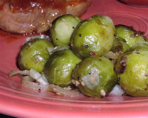 roasted-brussels-sprouts-with-garlic-and-onions image